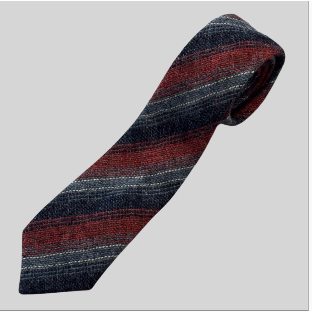 Vintage Country Life Pure New Wool Tie Made In Scotland Striped Red Blue White